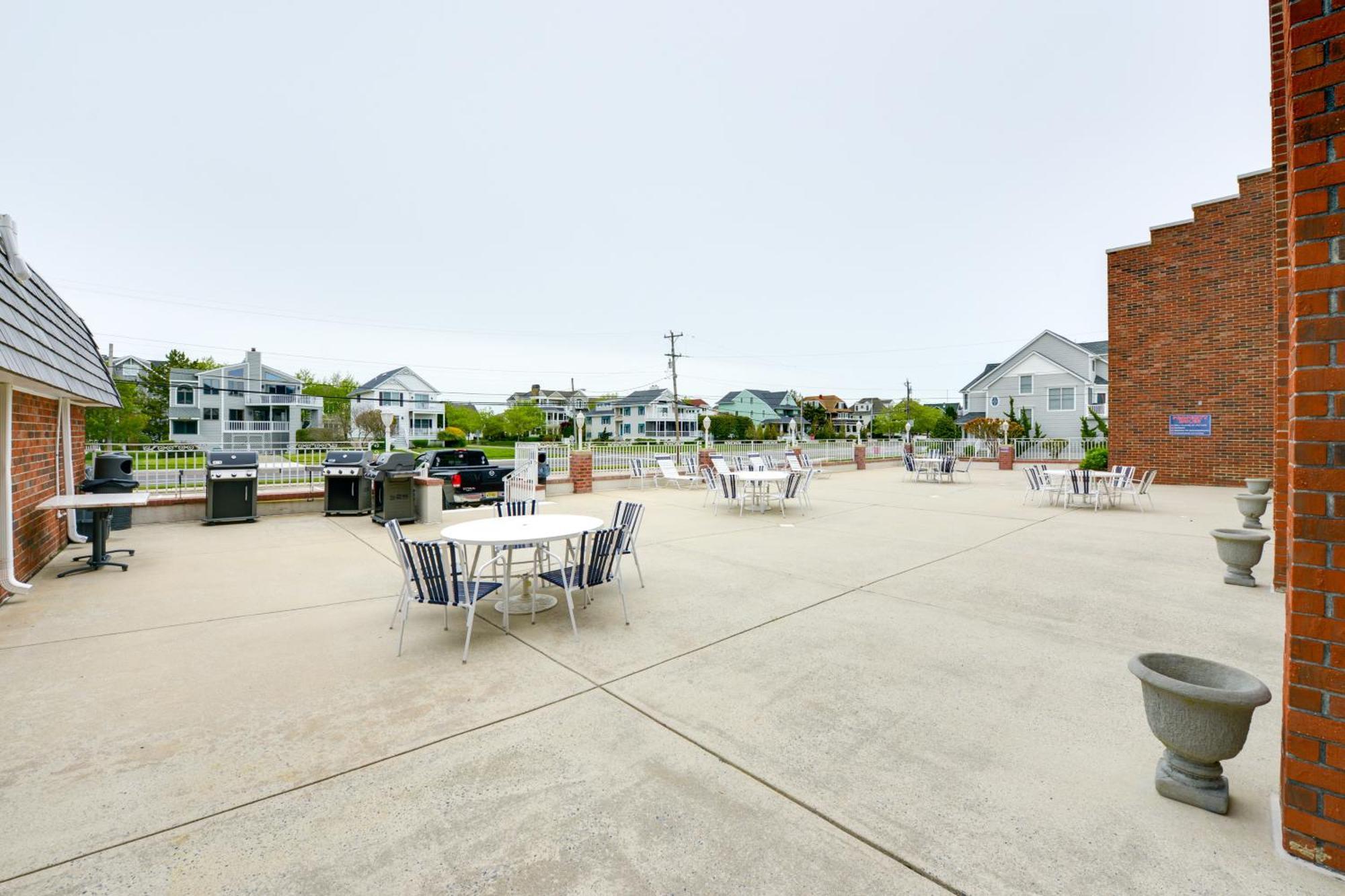 Bright Condo Half-Block To Cape May Beach! Екстер'єр фото