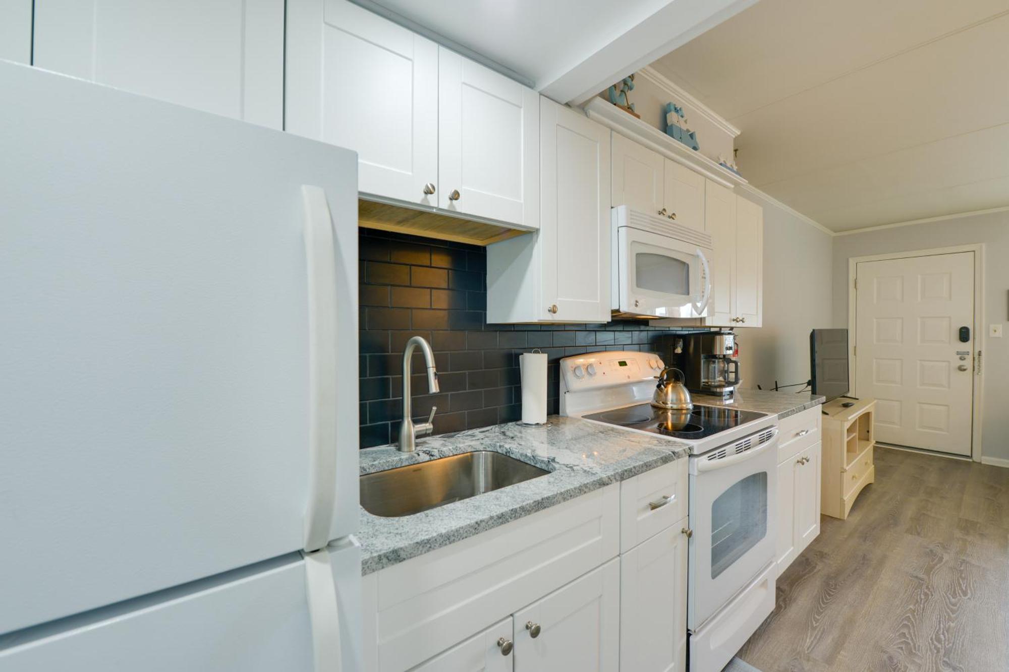 Bright Condo Half-Block To Cape May Beach! Екстер'єр фото